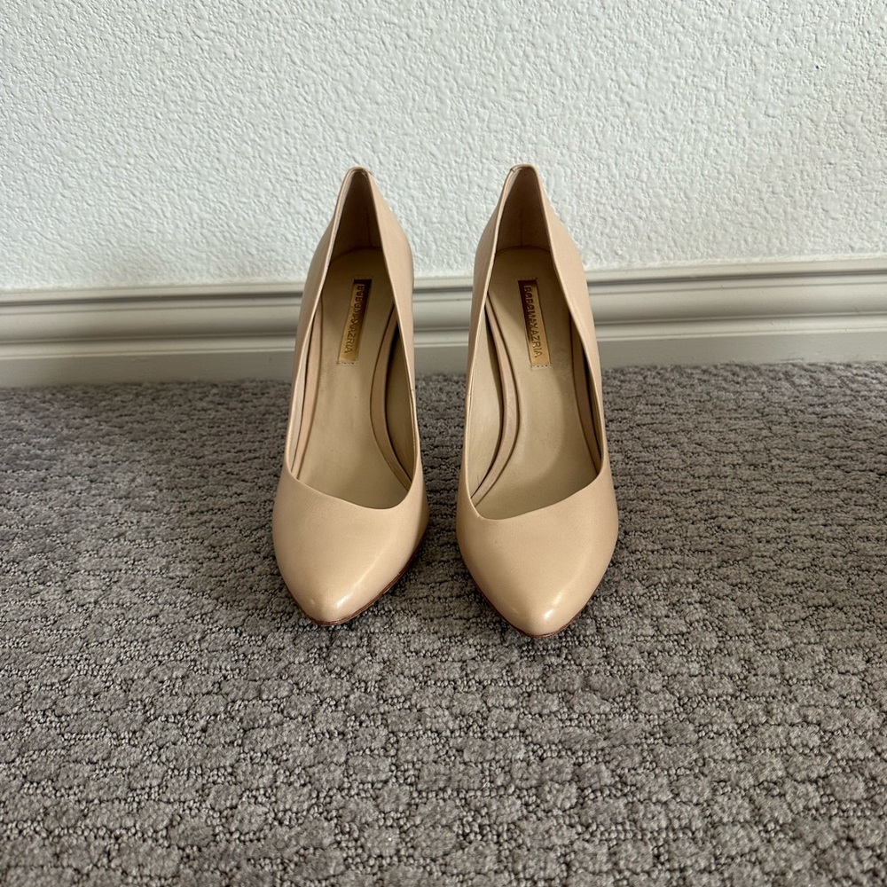 BCBG heels